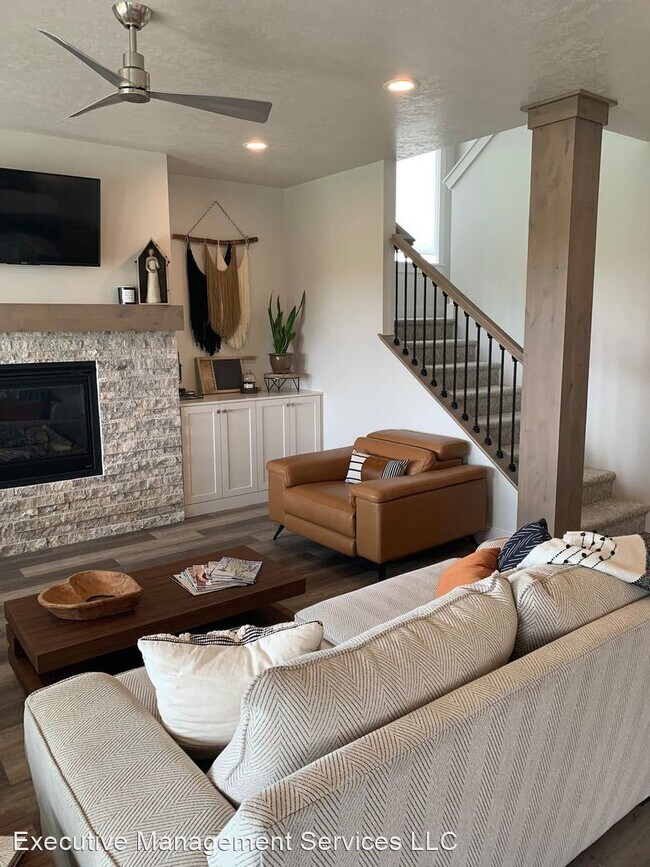 Foto del edificio - 5 br, 2.5 bath House - 3723 W Lesina Dr