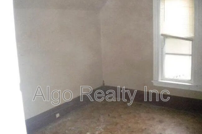 Foto del edificio - 2647 Fremont Ave N