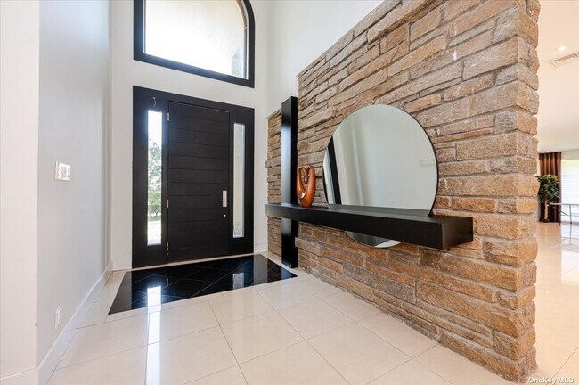 Foto del edificio - 180 Meadowview Ave