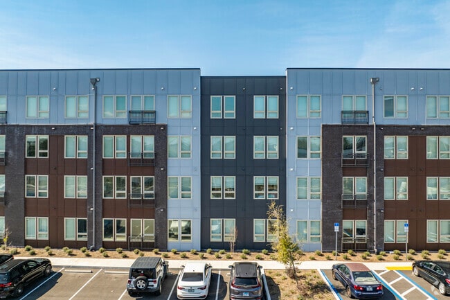 Building Photo - The Metropolitan Tampa