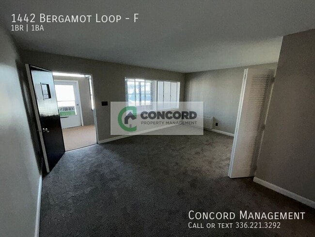 Foto del edificio - 1442 Bergamot Loop