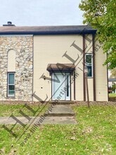 Building Photo - 7944 S Sweetleaf St.