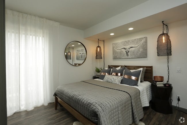 A1R - The Co-Op at the Med Center Apartments