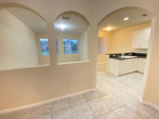 Foto del edificio - 4348 Berkshire Wharf Dr