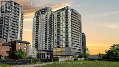 Building Photo - 1486 Bathurst St