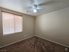 Building Photo - 5431 W Hasley Canyon Ave