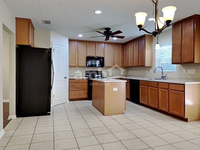 Building Photo - 525 Juniper Spring Ct