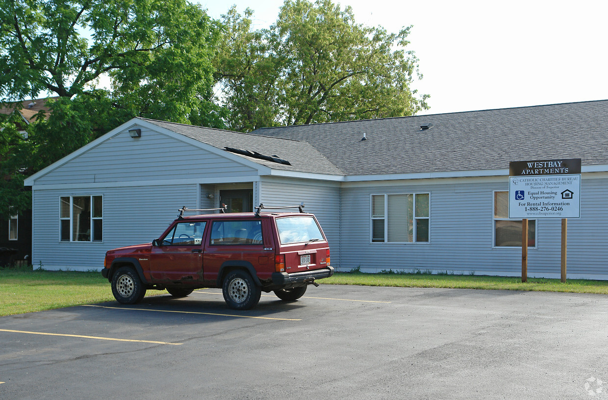 Building Photo - Westbay Apartments