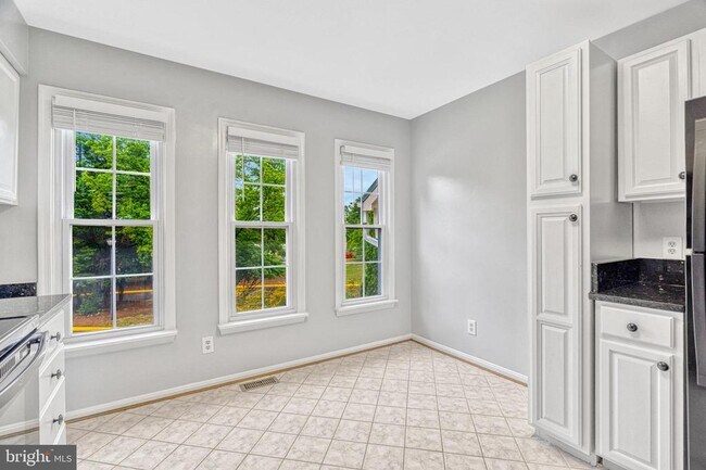 Building Photo - 6413 Knapsack Ln