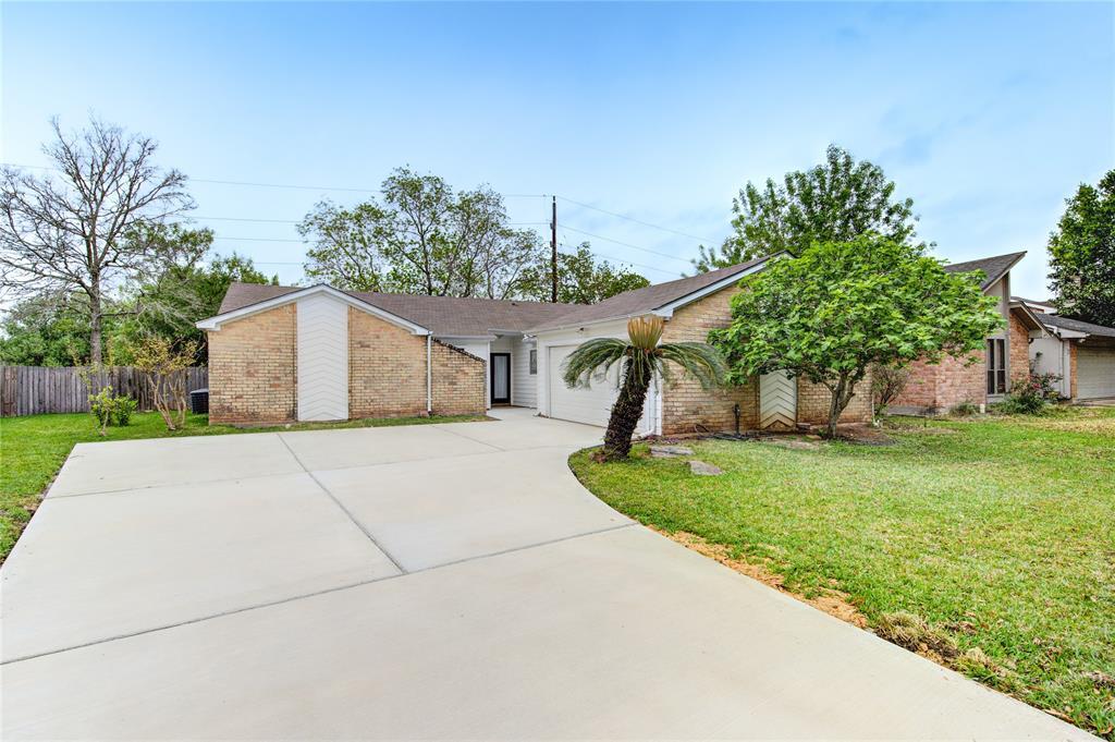 2950 Jenny Dr, Sugar Land, TX 77479 House for Rent in Sugar Land, TX