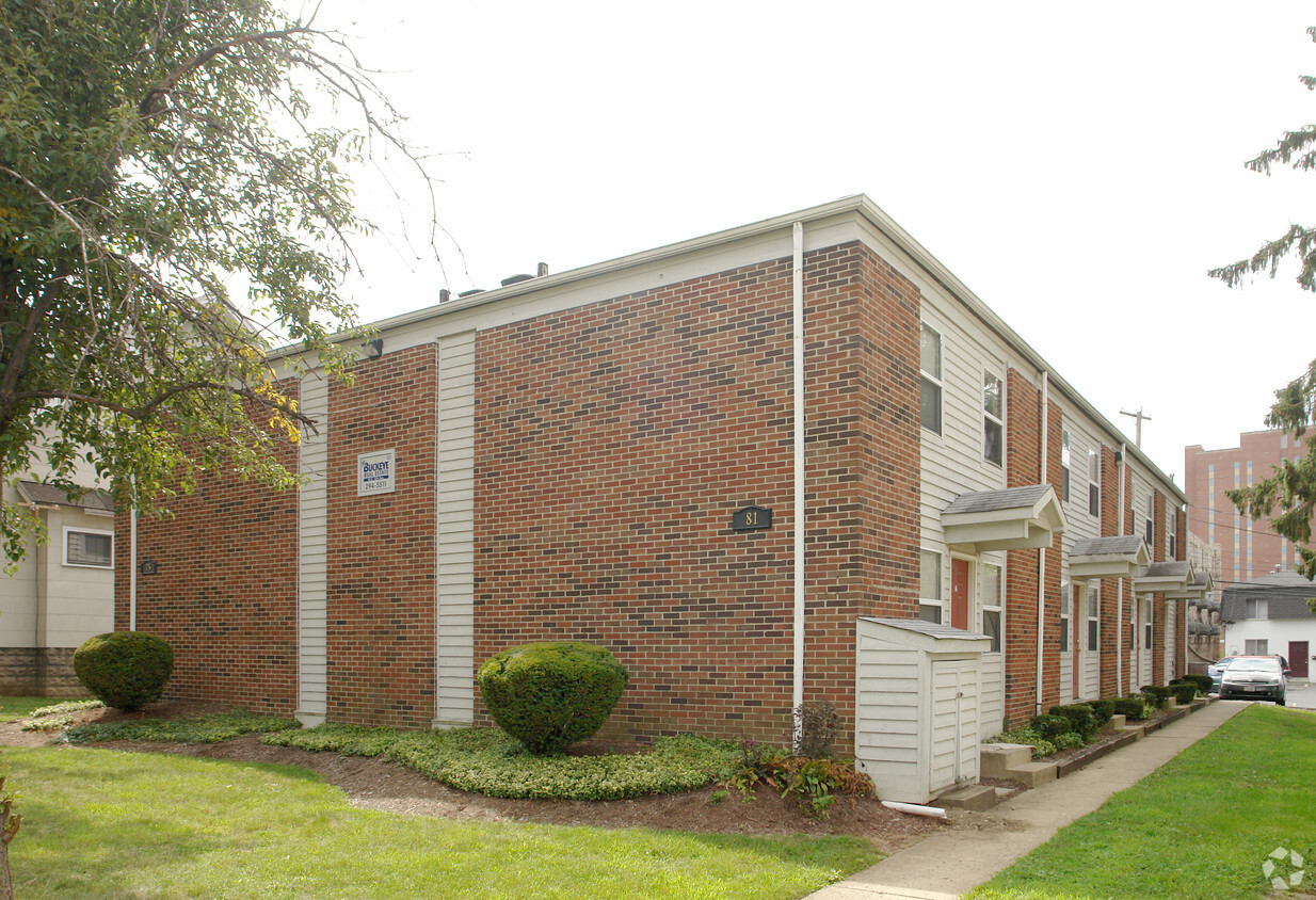 Building Photo - 75-81 W Norwich Ave
