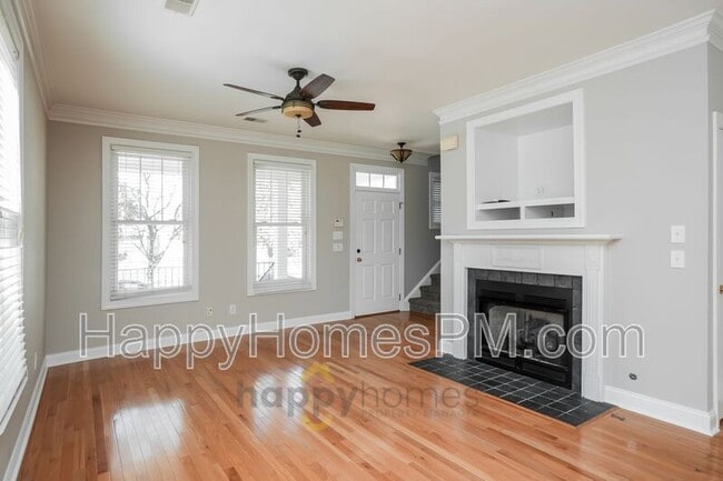 Building Photo - 1115 Thrower St