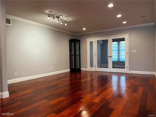 Foto del edificio - 4 br, 3 bath House - 1820 E Michelle St