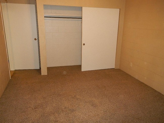 Foto del edificio - 9100 14TH AVE #3