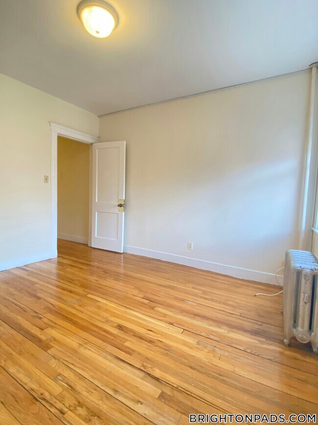 Foto del edificio - 131 Washington St