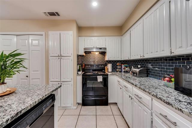 Foto del edificio - 7213 Laurelhill Ct S