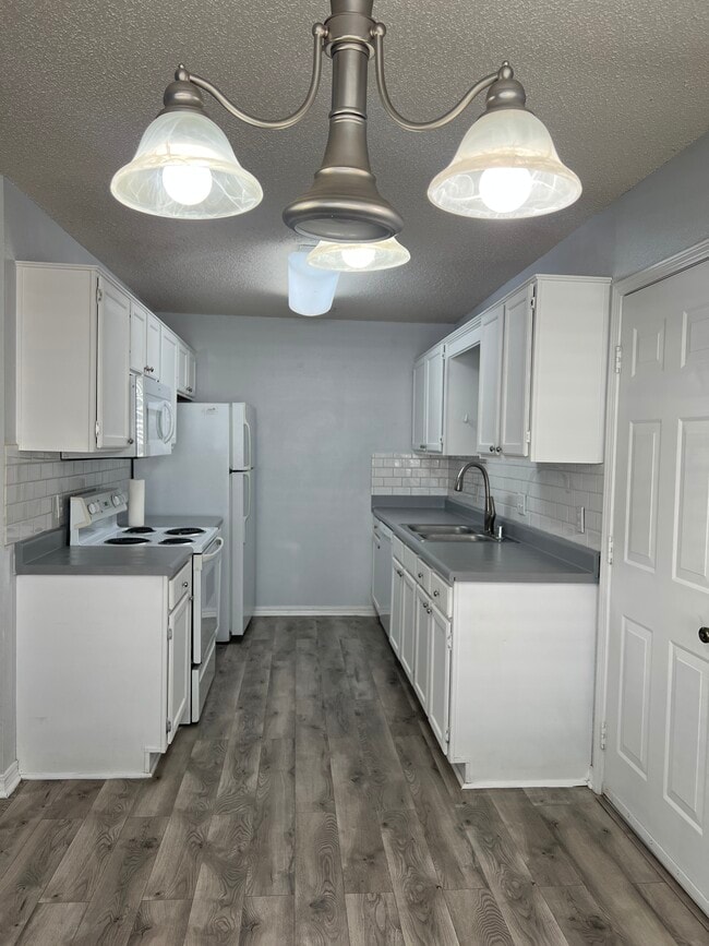 Building Photo - 5722 W Legacy St