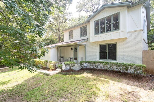 Building Photo - 2516 Marston Rd