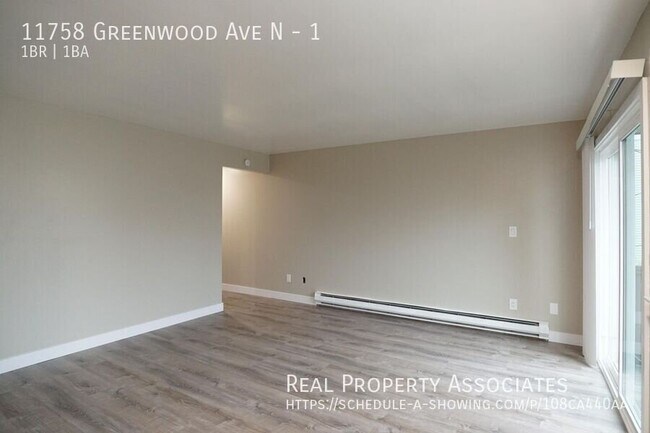 Foto del edificio - 11758 Greenwood Ave N