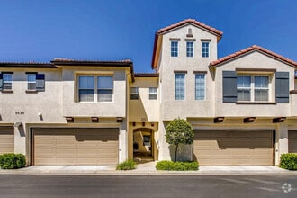 Building Photo - 5030 Gavilan Way