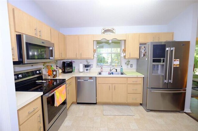 Foto del edificio - 19642 SW 54th St