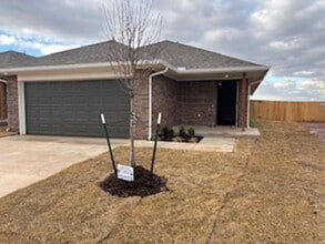 Building Photo - 2901 NW 195th St