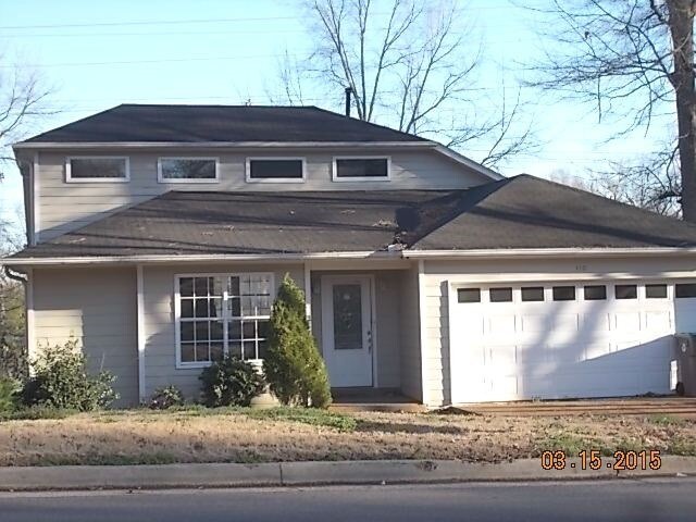 Foto principal - 110 S Walnut Bend Rd