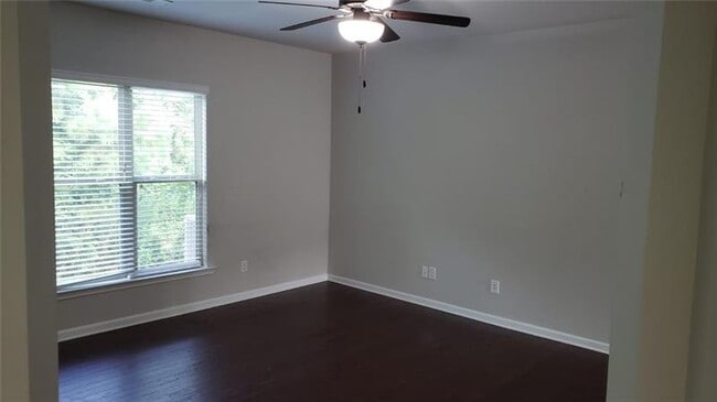 Building Photo - 163 Northfield Cir