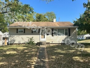 Building Photo - 837 Williams St