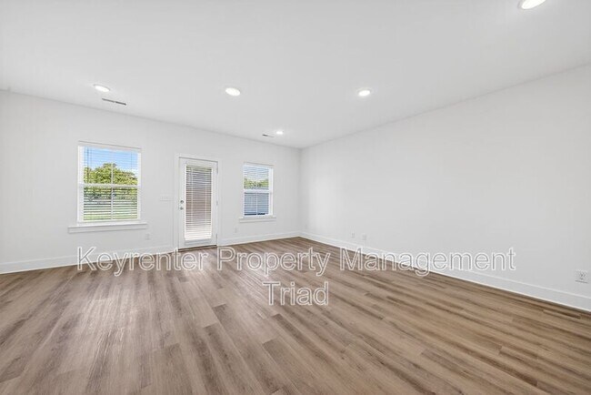 Foto del edificio - 3611 Bridleton Ridge Trail