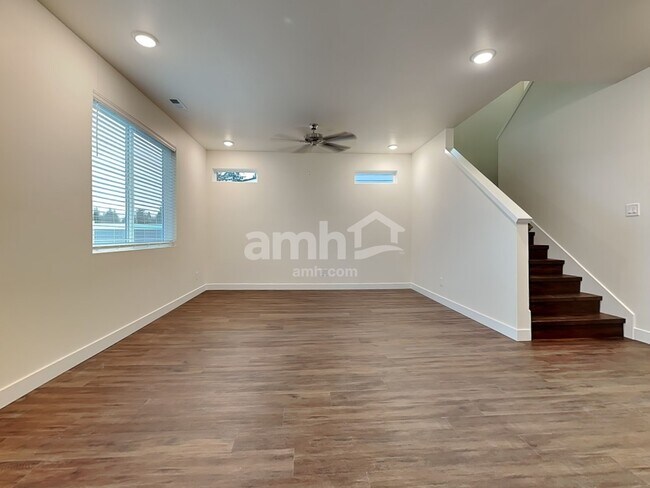 Building Photo - 7727 Verona Loop