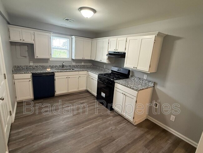 Foto del edificio - 402 S Cedar St