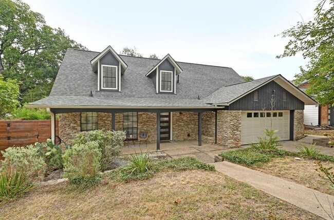 Building Photo - 3405 Santa Fe Dr