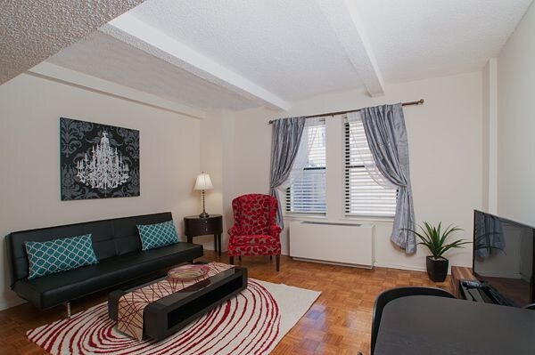 Primary Photo - 149 W 51st St