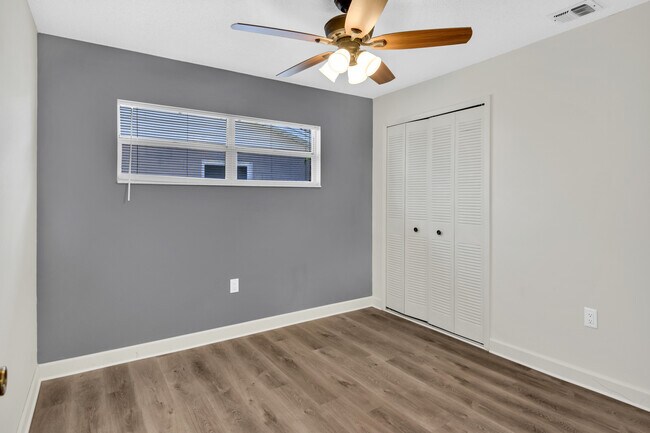 Foto del edificio - 131 Georgia Ave