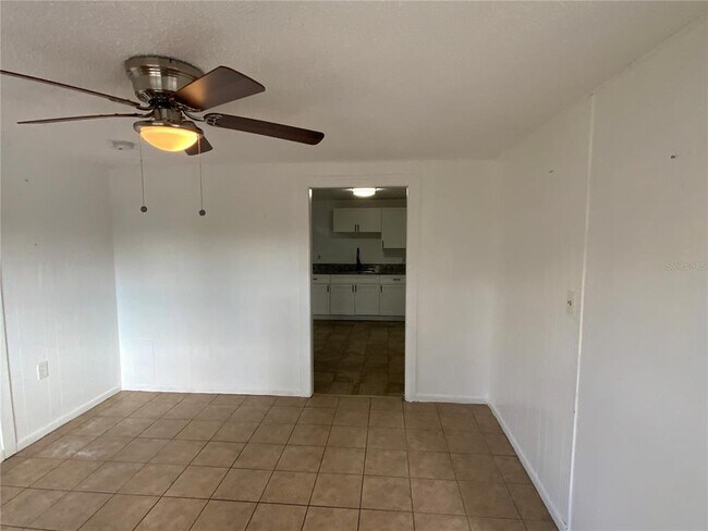 Foto del edificio - 6401 31st St N