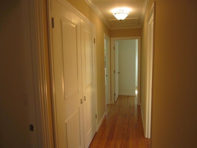 Building Photo - 1791 Villarita Dr