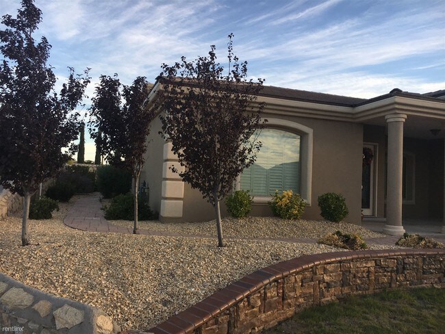 Building Photo - 12636 Tierra Clara Rd