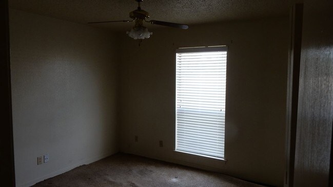 Foto del edificio - Southern Hills 2/1 apartment