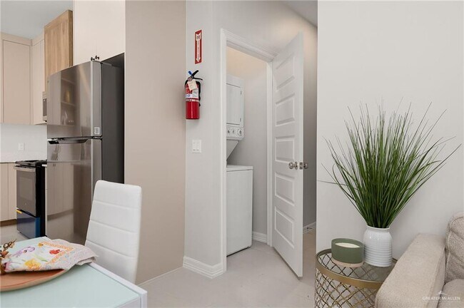 Foto del edificio - 18 N 43rd St