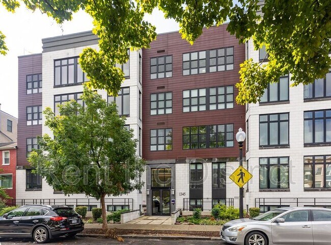 Photo - 1345 K St SE Apartment