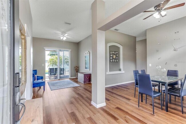 Foto del edificio - 11 Bickshire Ln