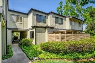 Building Photo - 550 N Orange Grove Blvd