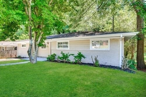 Building Photo - 2792 Plantation Dr