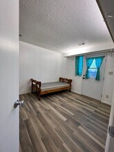 Building Photo - 409 San Juan De Rio Dr SE