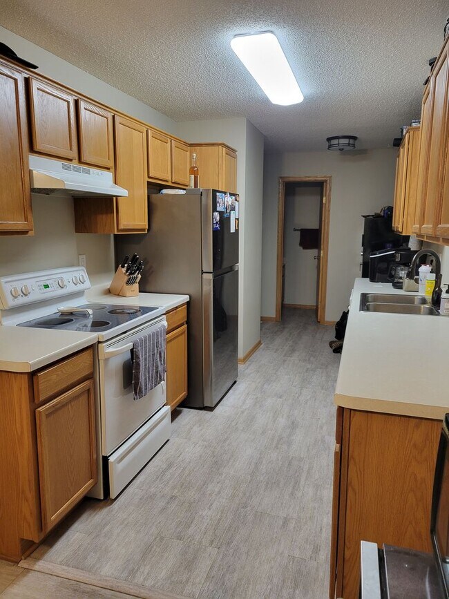Foto del edificio - 3 Bedroom Townhouse!