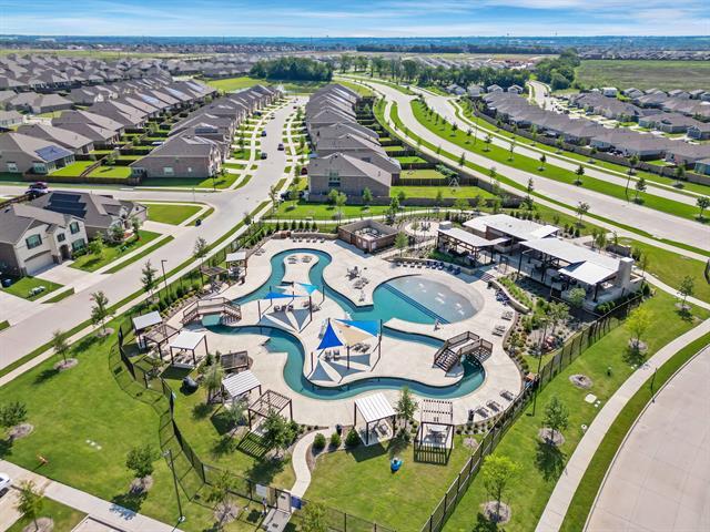 Foto del edificio - 7709 Rutherford Ln