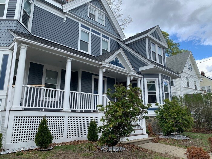 Primary Photo - 60 Greenleaf St