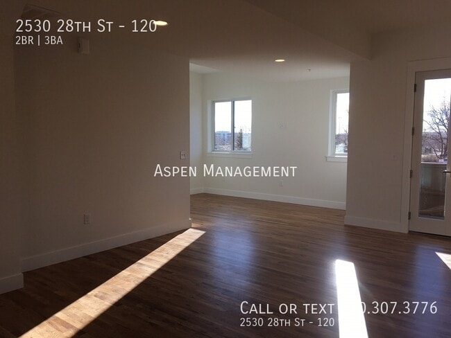 Foto del edificio - 2530 28th St