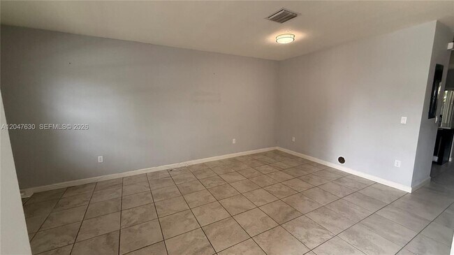 Foto del edificio - 11417 SW 250th St